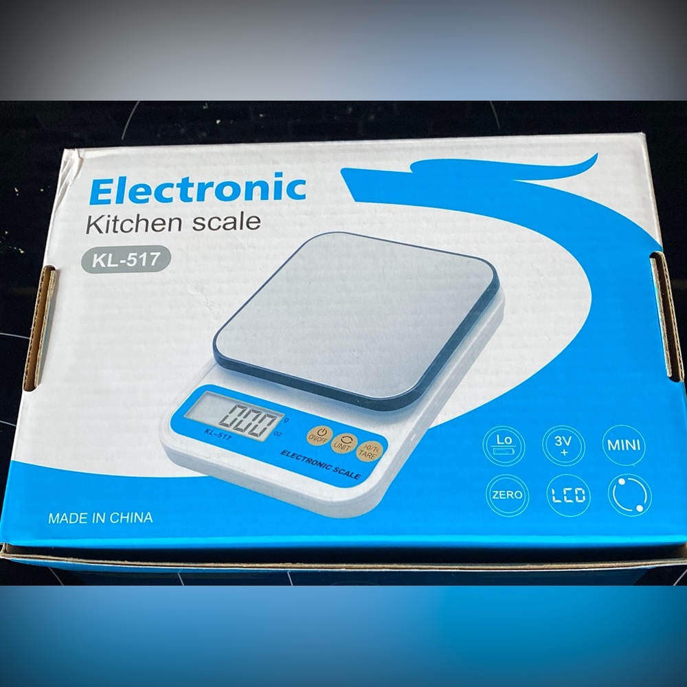 KITCHEN Electronic Kitchen Scale KL-517 in White and Blue